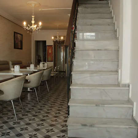 Couette-café Eagles Budget
