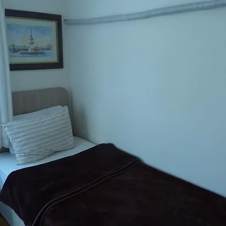 Eagles Budget Bed & Breakfast Istanboel