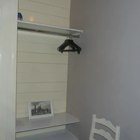 Eagles Budget Bed and breakfast Estambul